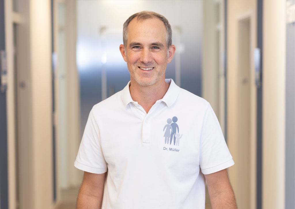 Dr. med. Elias Magnus Müller